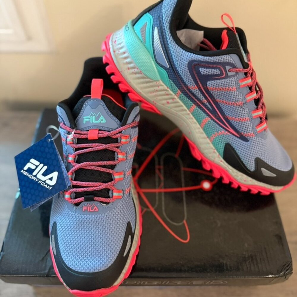 FILA Santiago Energized Multicolor Sneakers Womens 9.5 Running Walking Shoes NWT